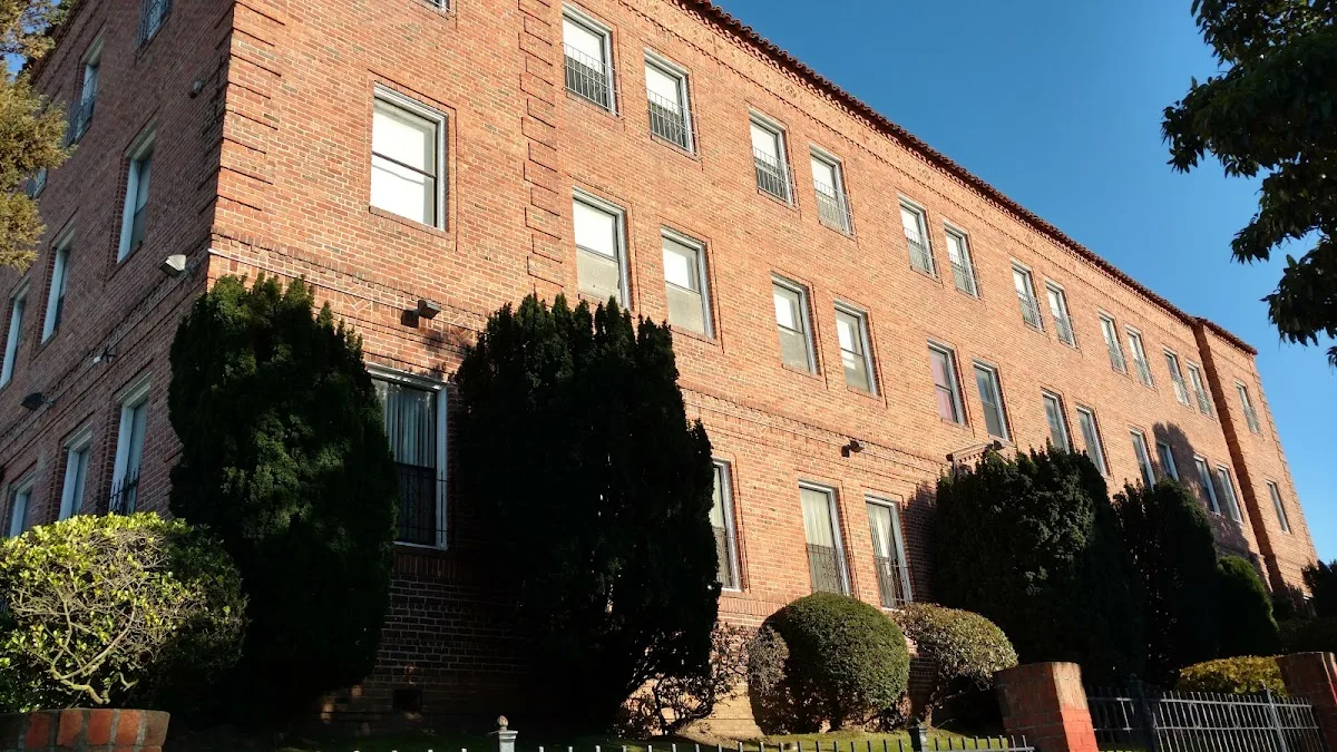 Serenity Springs Recovery - Photo 2