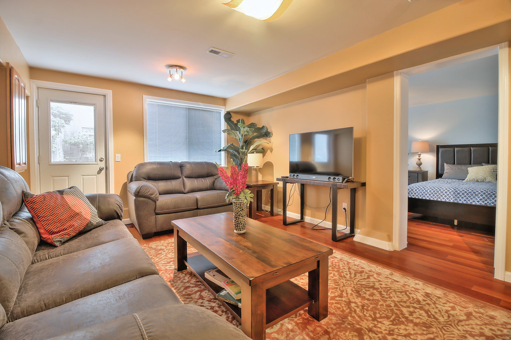 Monarch Sober Living Homes: Middlefield | (SLE) Clean & Supportive Living Environment: Middlefield - Photo 2