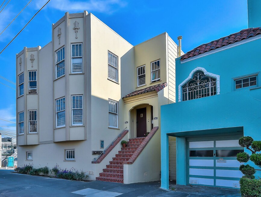 Monarch Sober Living Homes: Santiago | (SLE) Clean & Supportive Living Environment - Photo 2
