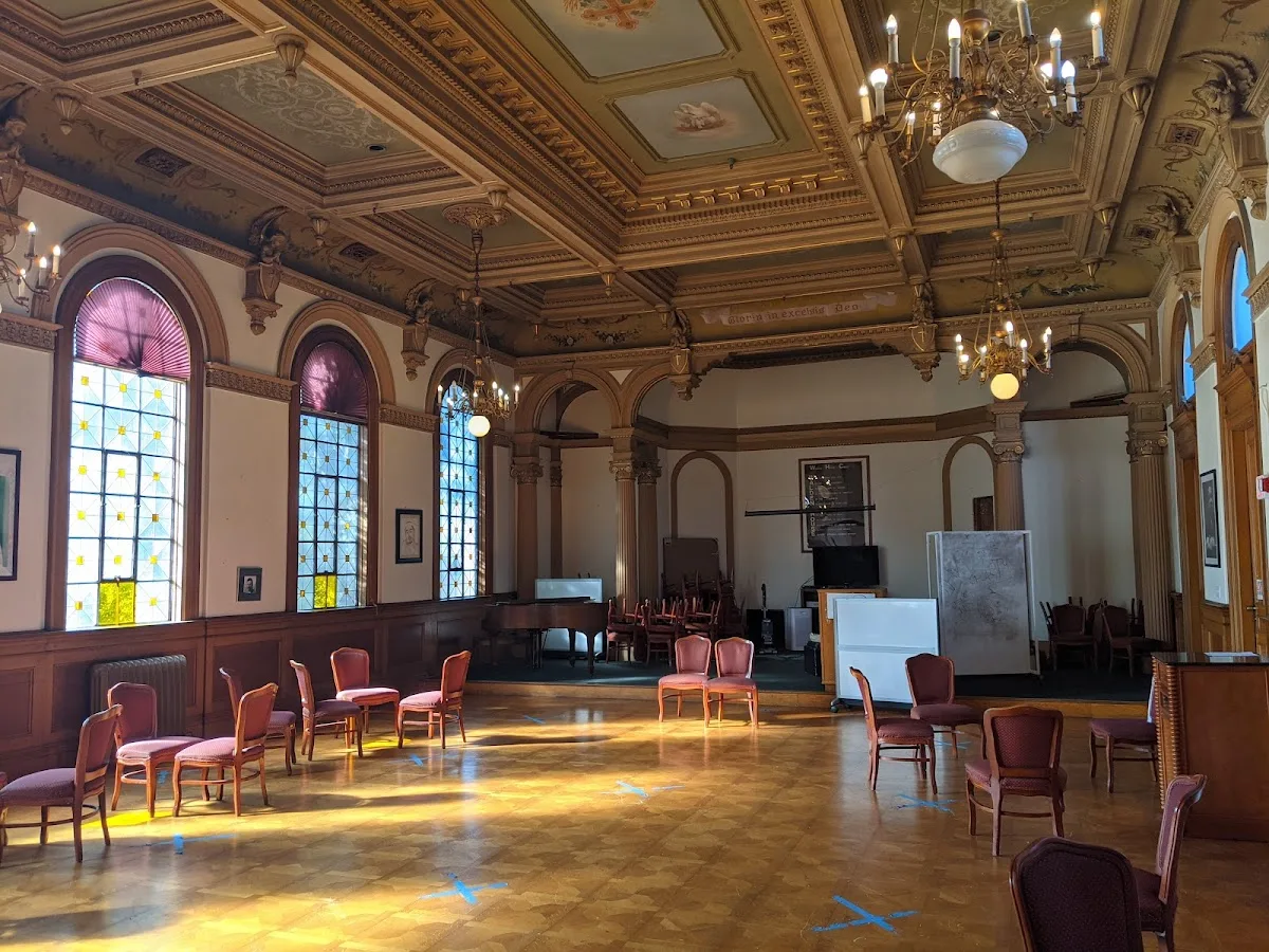 Walden House Inc - Foto 2